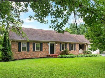 19452 Pleasant View Dr