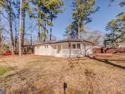 136 Elliott Dr NW