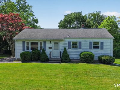 40 Easy Street