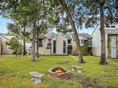 664 N Eldridge Pkwy