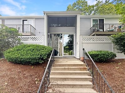 7 Village Rock Ln APT 2
