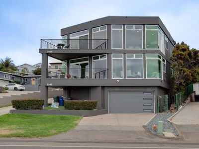 1593 San Elijo Ave
