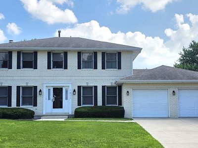 1611 Barton Dr