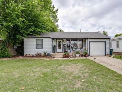 314 E Jarman Dr