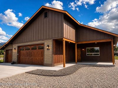726 Cedar Springs Dr