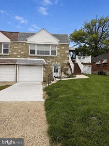 Property at 9968 Woodfern Rd, Philadelphia, PA