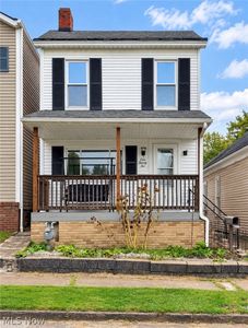 122 3rd St