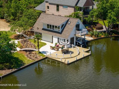 166 Bridge Water Dr