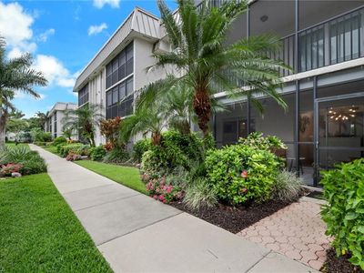 788 Park Shore DR #E14