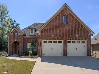 1124 Weybridge Way