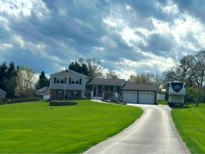 3412 Baywood Dr