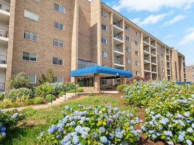 54 Broad Reach Unit 105