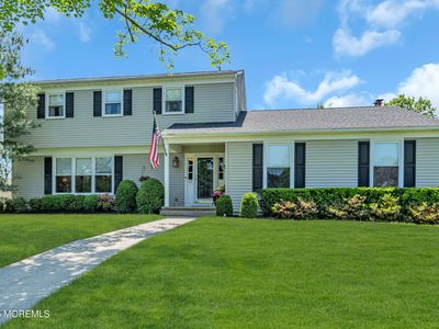 17 Acorn Drive