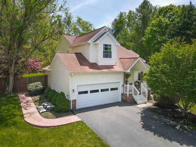 1525 Sleepy Hollow Rd