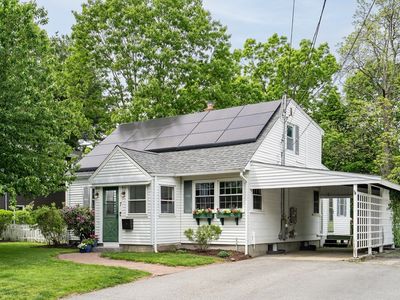 7 Oakridge Ave
