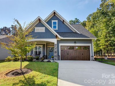 158 Fulworth Dr NW