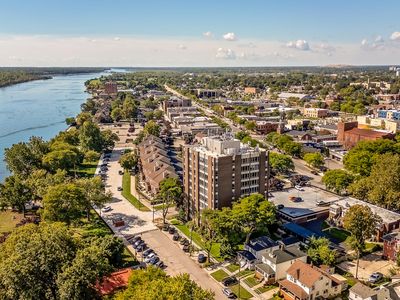 20 Chestnut St #404 & 403