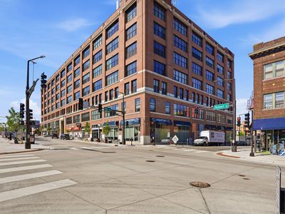 500 Robert St #702
