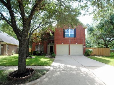819 Fairpark Ln