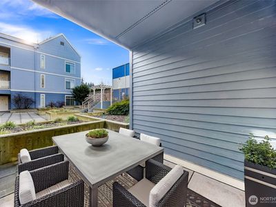 910 Gladstone Street #108