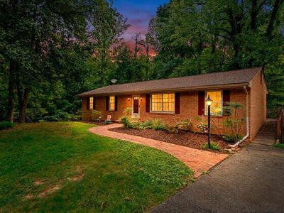 36 Cedarbrook Ln