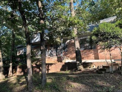 1444 Oakdale Dr
