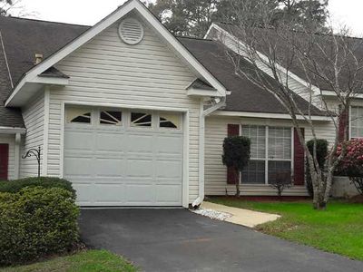 690 Spring Lake Dr E