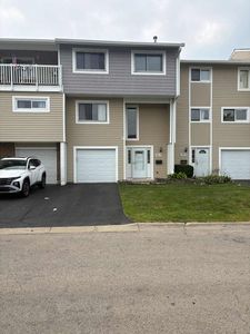 1017 Sandpiper Ct