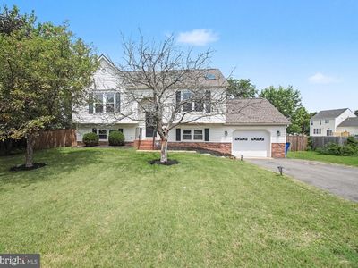 7511 Daughtry Dr