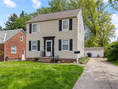 Property at 1877 Lawnway Rd, South Euclid, OH