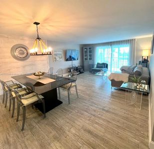 441 SE 3rd St APT 302