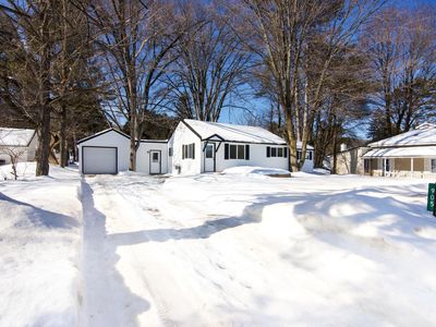 Property at 905 N Bridge St, Bellaire, MI