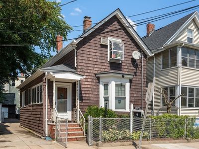 31 Everett Ave