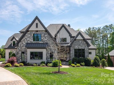 8008 Skye Lochs Dr