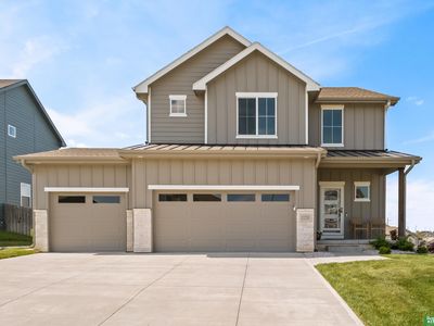 Property at 12220 S 111th Ave, Papillion, NE