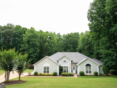 122 Colonial Ct