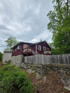 Property at 11 Oak St, Wanaque, NJ