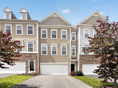 28 Remington Dr