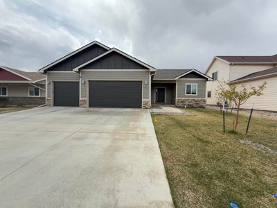 3910 Little Moon Trl