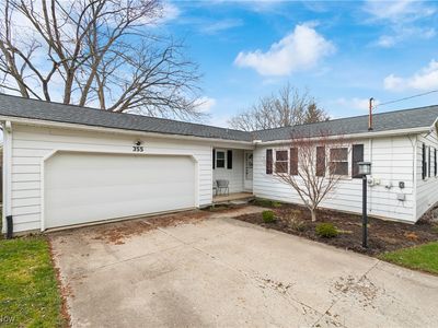 355 Strawberry Ln