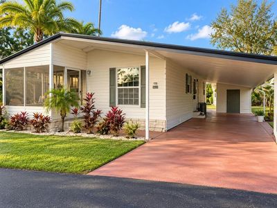 5221 POINCIANA CIRCLE