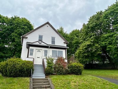 3 Gloucester Rd