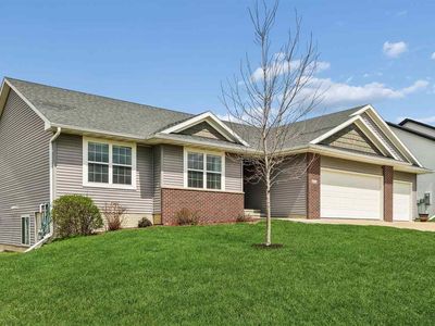 412 Rolling Hills Dr
