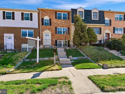 7 Drawbridge Ct