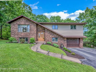 Property at 1 James Way, Archbald, PA