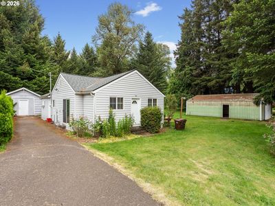 150 River Ln