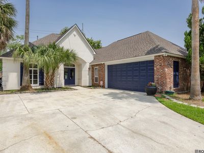 10417 Oakline Dr