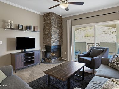 3236 E Chandler Blvd UNIT 2018