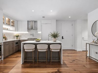 300 Pier 4 Blvd Unit 3B