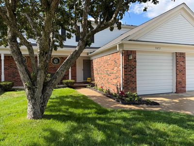 7471 N Kingston Ct